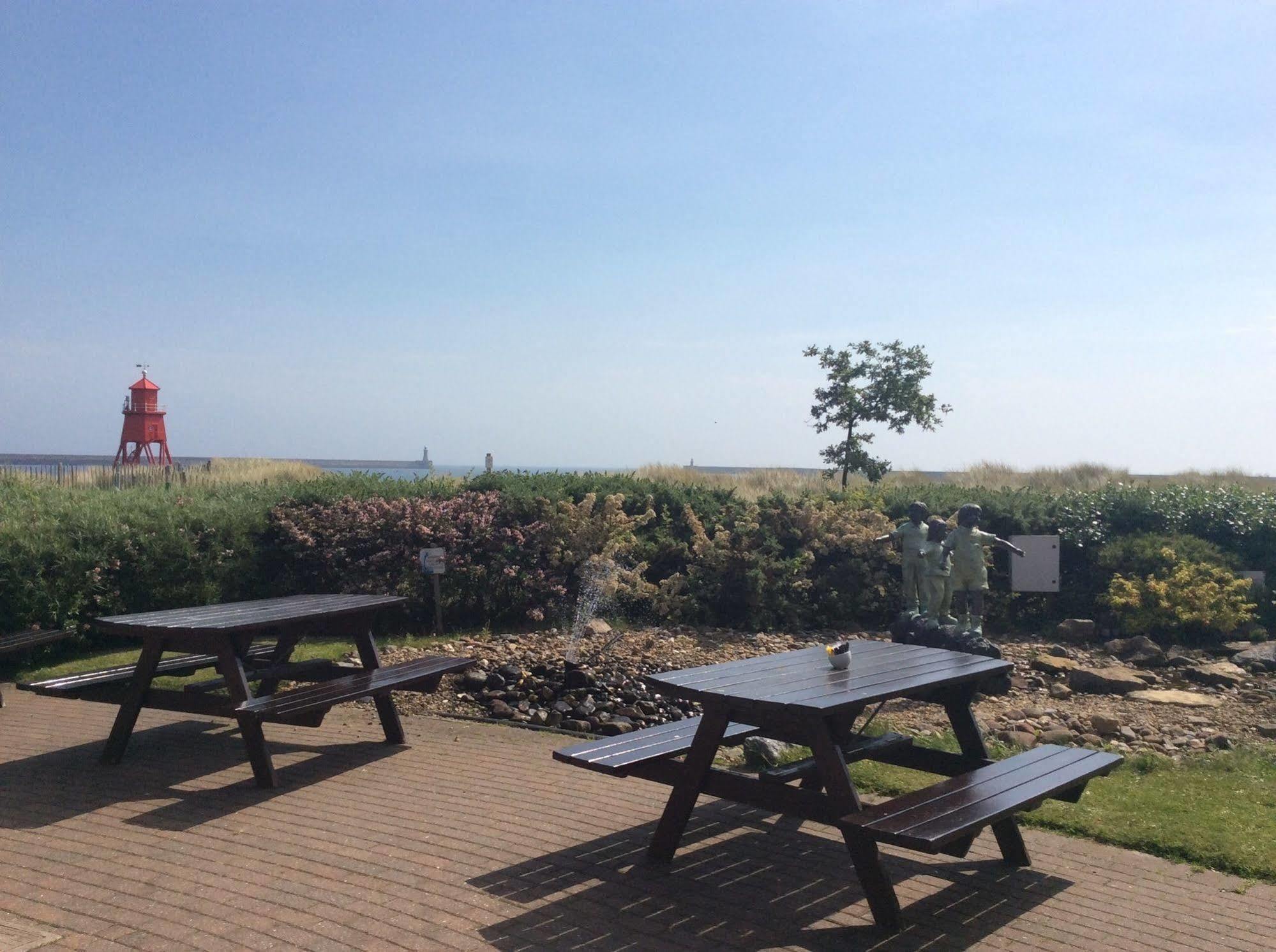 The Little Haven Hotel On The Beach South Shields Eksteriør billede
